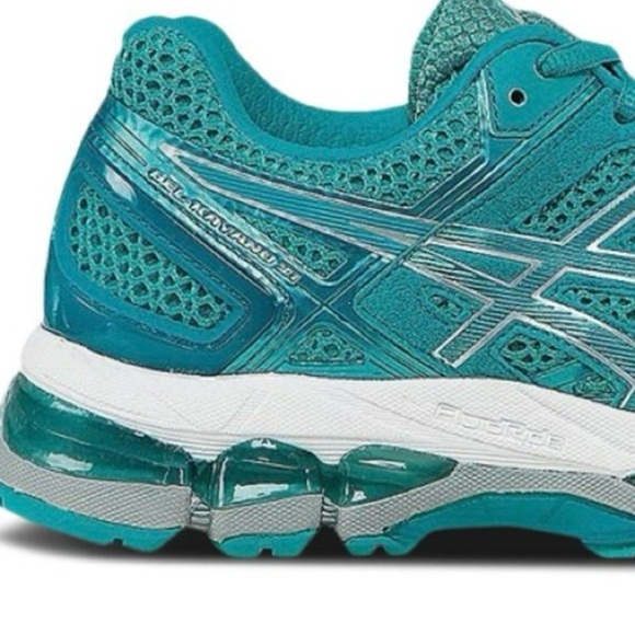 Women’s ASICS Emerald Gel Kayano 21, Size 7 - Picture 2 of 10